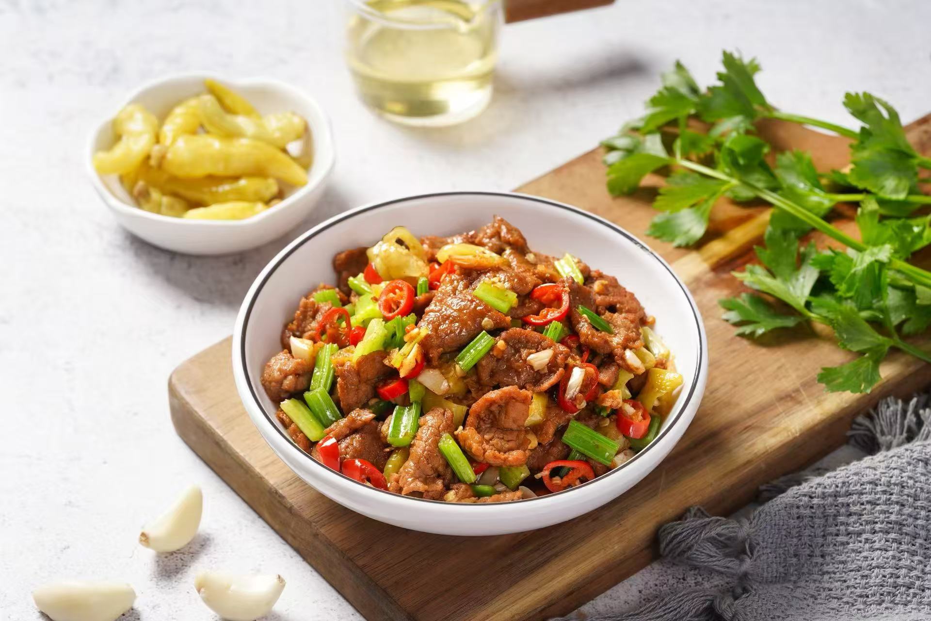 小炒黄牛肉